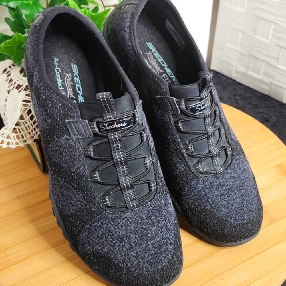 👉SKECHERS Womens Relaxed Fit: Breathe Easy -Opportuknity Casual Sneakers Sz 7.5